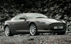 Aston Martin DB9 2004 года